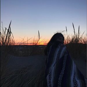 Meet your Posher, Liv